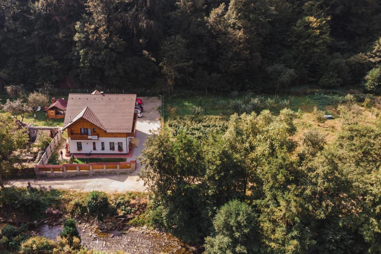 Hotel Livada Amely Gales Exteriér fotografie